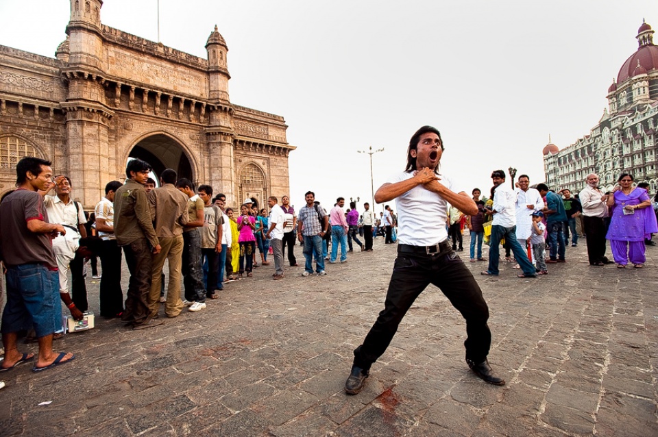 sau anh den san khau bollywood