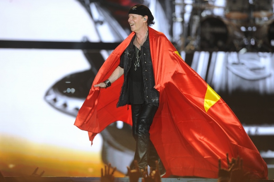 an tuong dem scorpions ruc chay hoang thanh