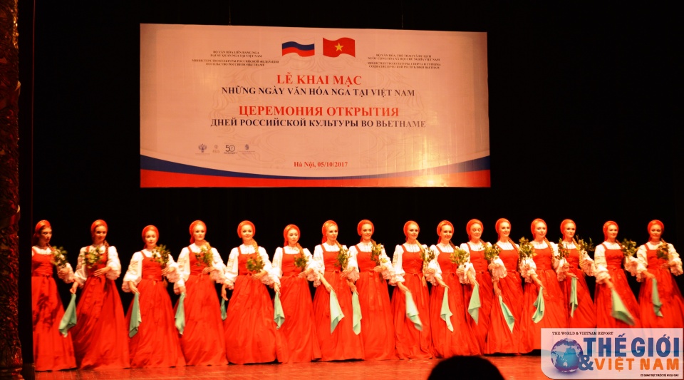 khai mac nhung ngay van hoa nga tai viet nam