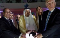 saudi arabia hang loat bo truong hoang than bi bat giu