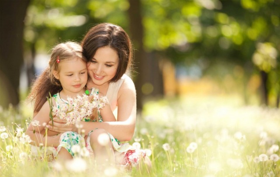 tat ca tre con deu thich bong bay