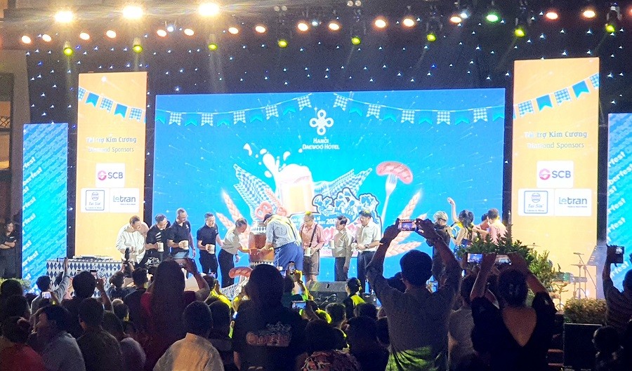 Lễ hội bia Đức tại Việt Nam - Oktoberfest Vietnam 2022 đắm say và sôi động