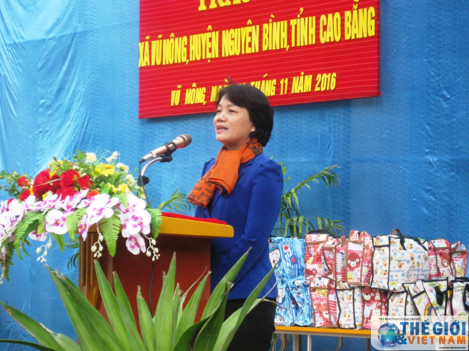 cong doan bo ngoai giao trao qua tu thien tai cao bang