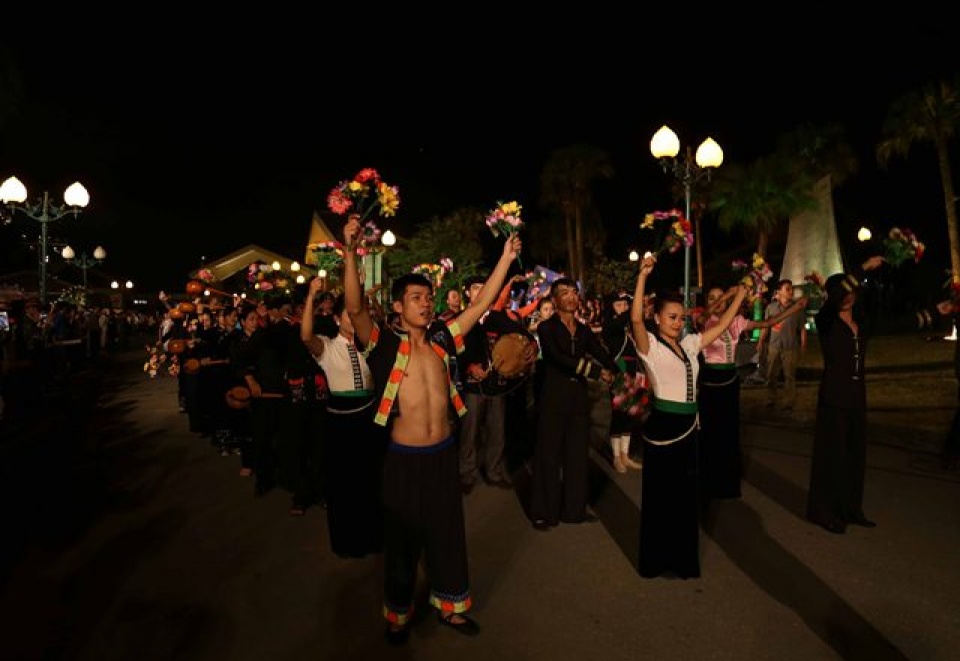 phat huy dai doan ket toan dan toc moi ngay