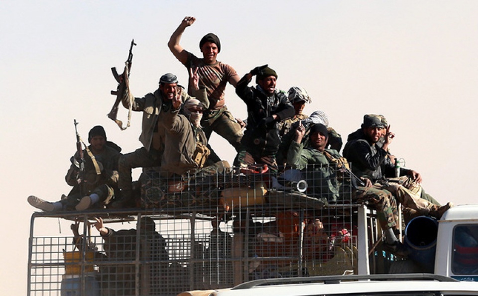 iraq thong qua luat hop phap hoa luc luong ban quan su hashd shaabi