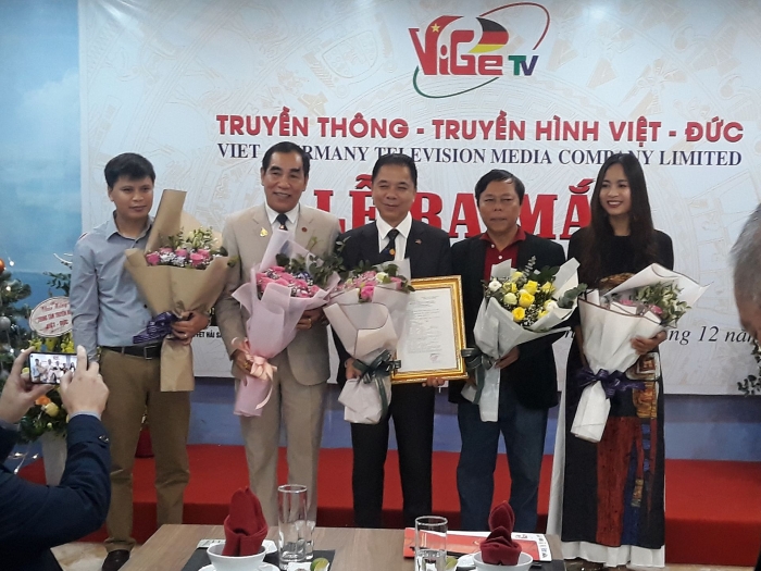 ra mat trung tam truyen thong truyen hinh viet duc