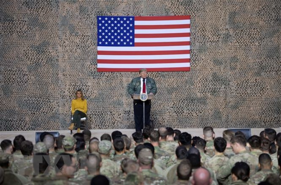 my dua nhieu vu khi hien dai toi can cu khong quan tai iraq