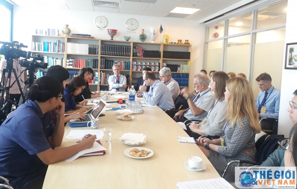 "Để phát triển kinh tế, không nhất thiết phải hy sinh môi trường" de phat trien kinh te khong nhat thiet phai hy sinh moi truong