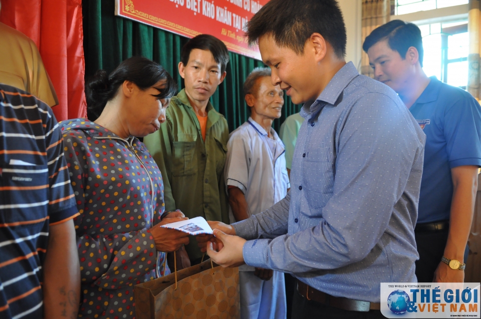 doan thanh nien bo ngoai giao va hanh trinh tri an mien trung