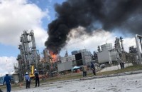 no nha may phao hoa tai mexico hang chuc nguoi thiet mang