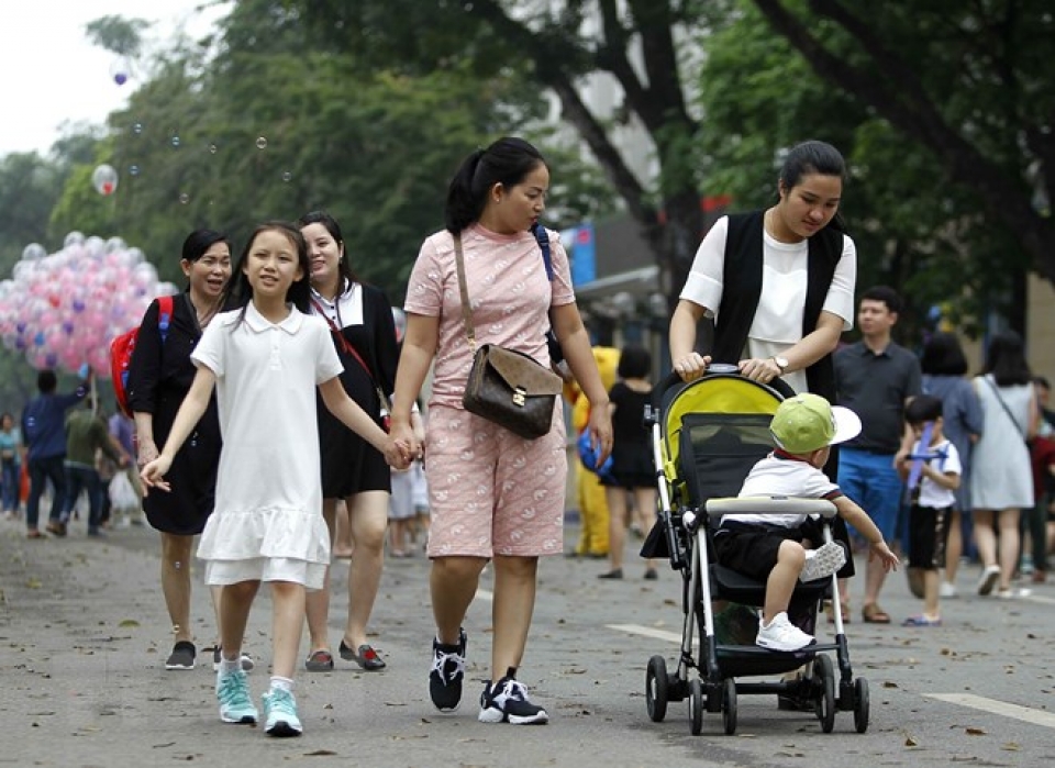cac khu vuc tiep tuc duy tri thoi tiet ngay nang dem co mua rao