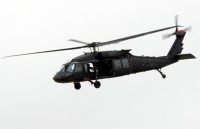 indonesia co tre so sinh tren may bay bi roi