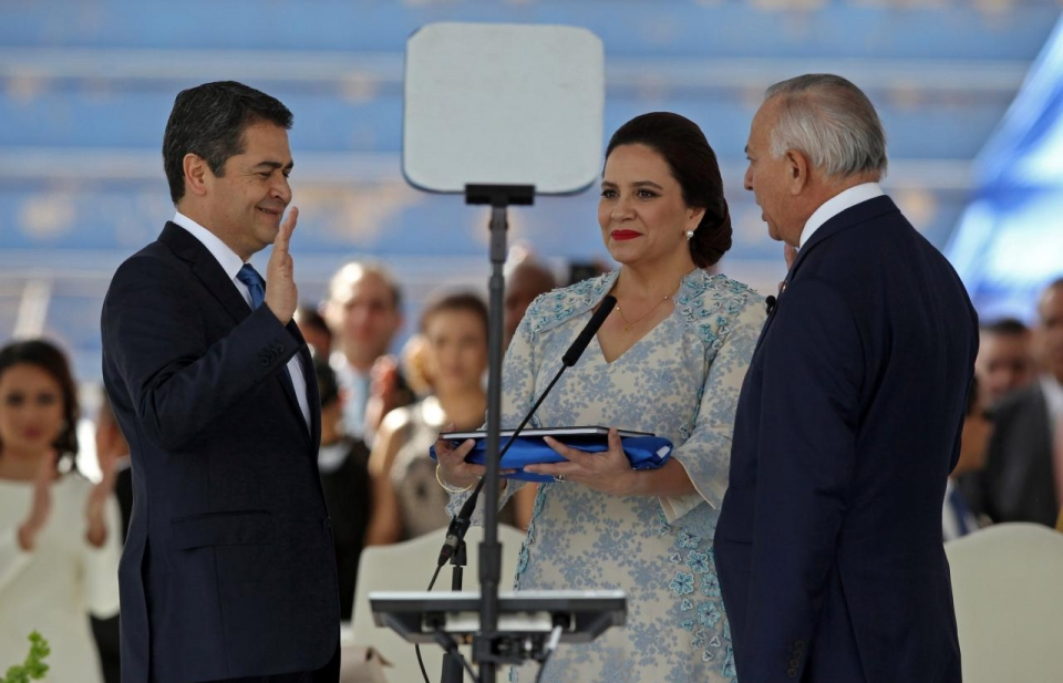 ong hernandez tiep tuc nhiem ky thu hai lanh dao honduras