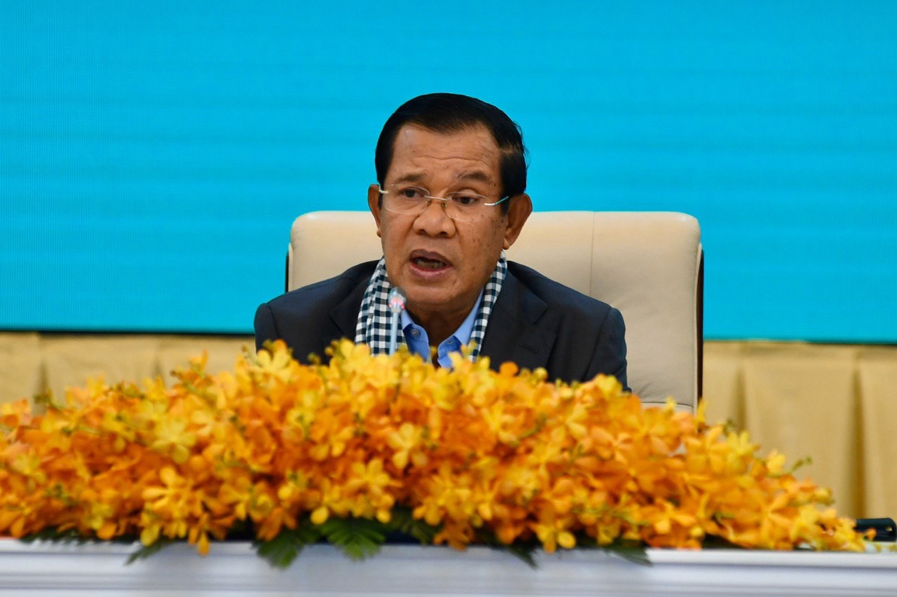 (01.03) Thủ tướng Campuchia Hun Sen khẳng định người dân có thể tổ chức Tết Khmer cổ truyền sau hai năm bị gián đoạn vì dịch Covid-19. (Nguồn: Khmer Post Asia)