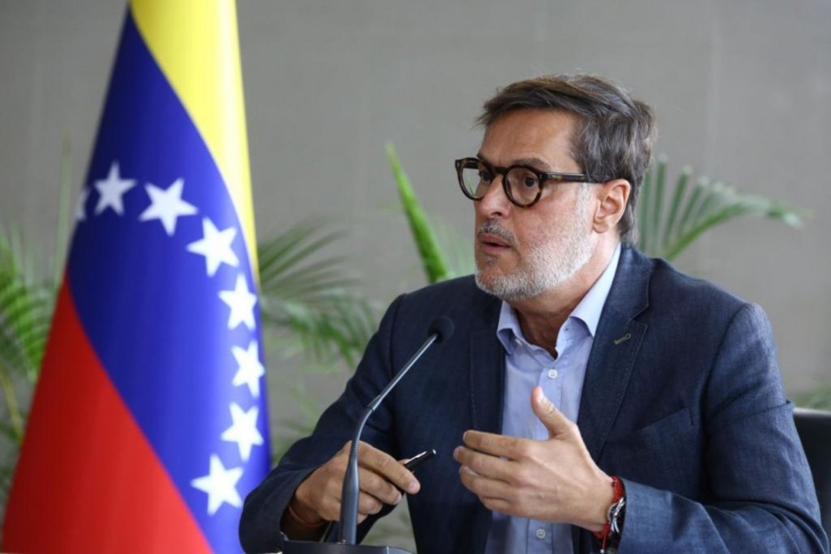 (01.09) Ngoại trưởng Venezuela Felix Plasencia đã lên tiếng chỉ trích các biện pháp trừng phạt của Mỹ. (Nguồn: Apa.az)