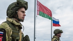 NATO: Nga điều 30.000 quân tới Belarus