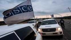 Nhân viên Mỹ của OSCE rút lui khỏi Ukraine, Nga ra lời ‘khuyến cáo’