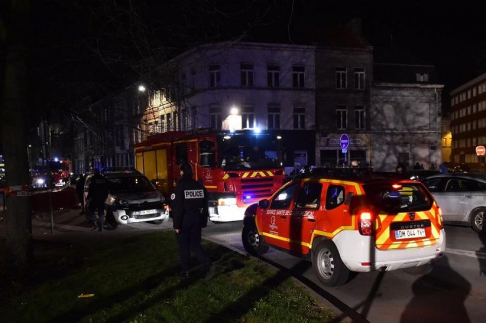 khung bo lien tiep reo rac noi kinh hoang cho chau au