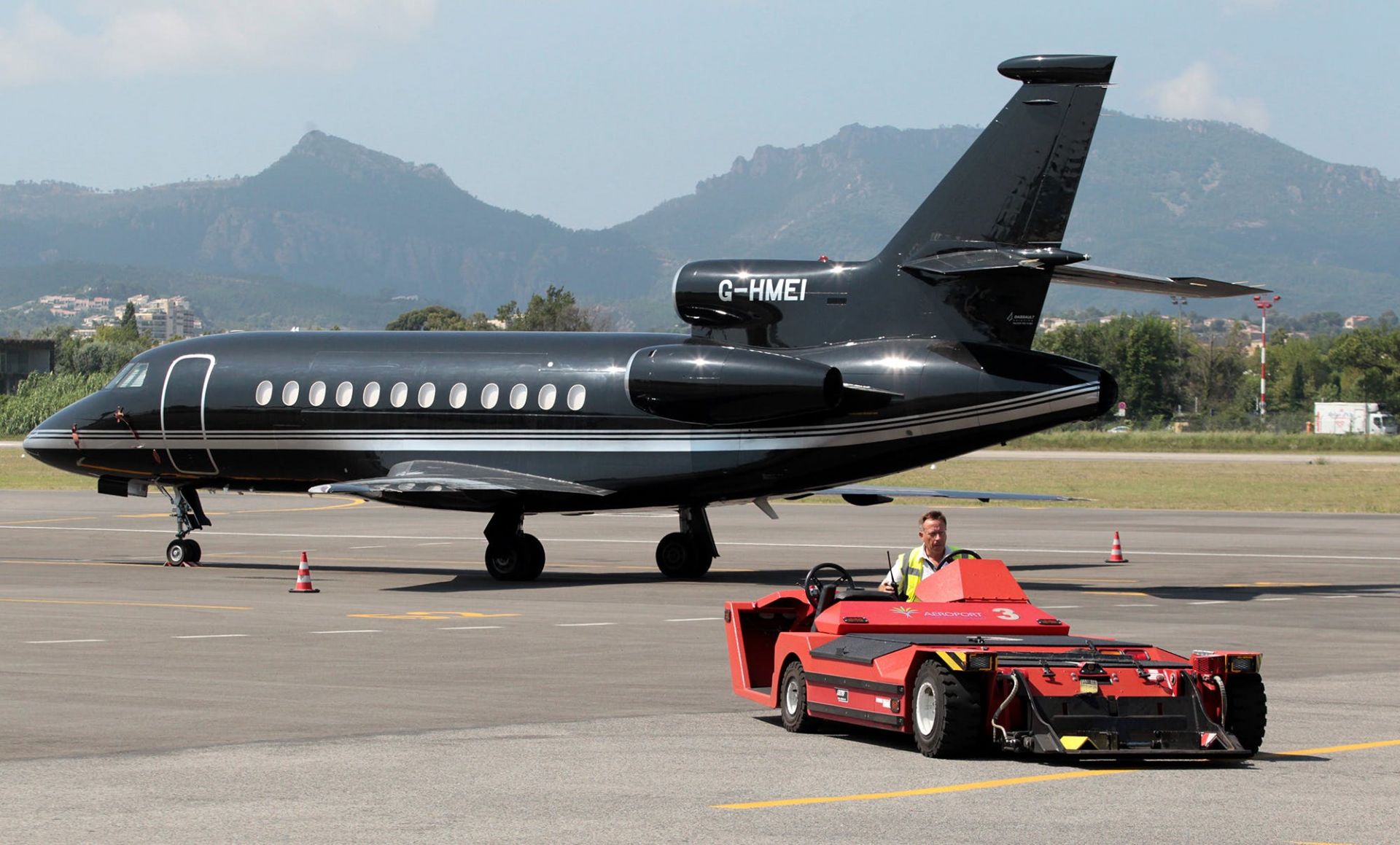 Máy bay riêng – lựa chọn dành cho giới siêu giàu thời Covid-19 may bay rieng lua chon danh cho gioi sieu giau thoi covid 19