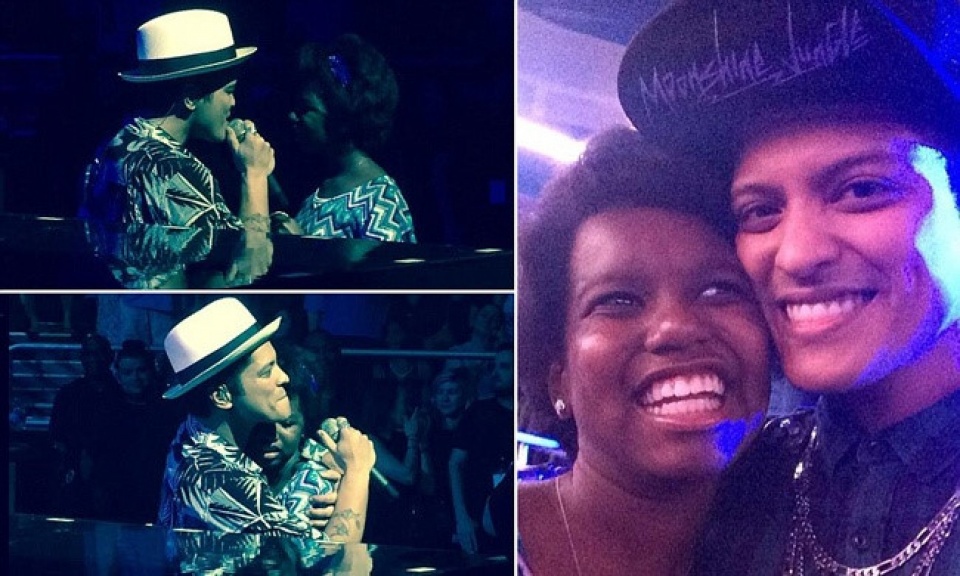 sieu sao hollywood va nhung nghia cu rung dong trai tim nguoi ham mo