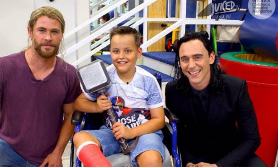 sieu sao hollywood va nhung nghia cu rung dong trai tim nguoi ham mo