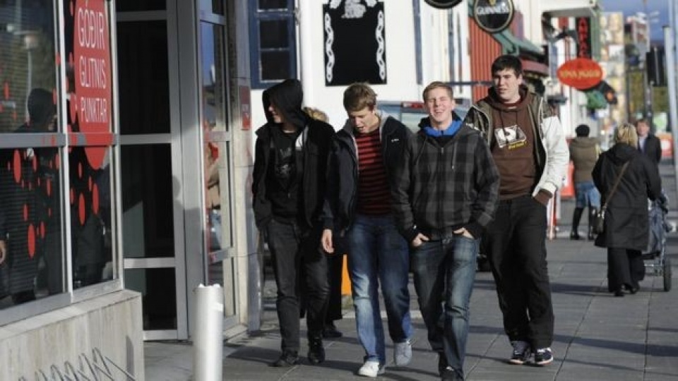 Iceland: Bí quyết để thanh niên bỏ chất gây nghiện iceland bi quyet de thanh nien bo chat gay nghien