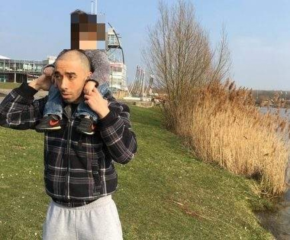 xac dinh duoc nghi pham trong vu xa sung o trung tam paris