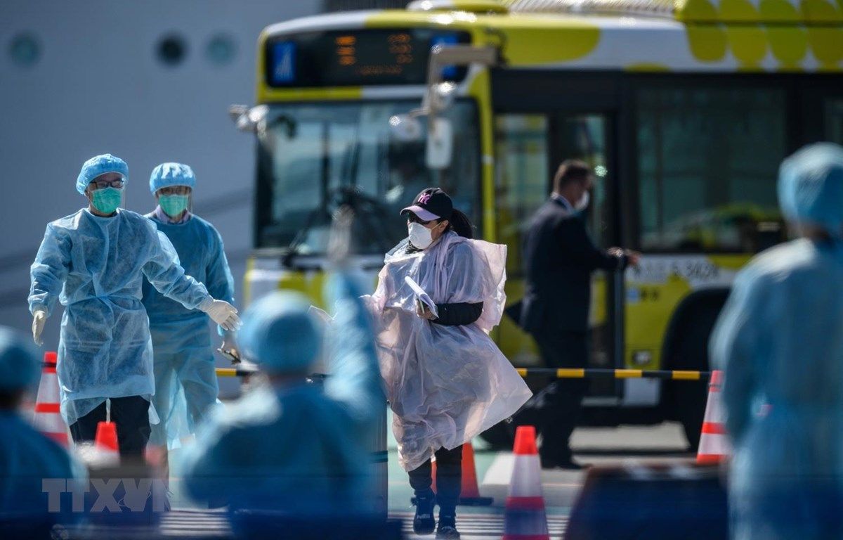 1320 45 nhan vien y ty tyi khu vyc cach ly yy kiym dych covid 19 y yokohama gyn tokyo ynh afp ttxvn