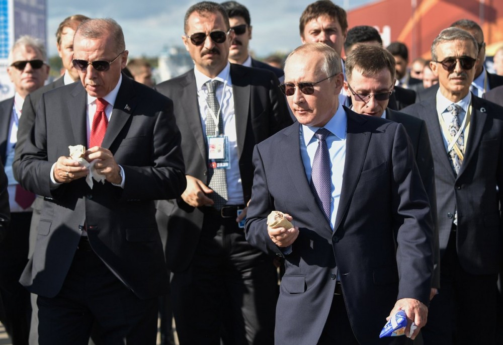 (04.27) Tổng thống Thổ Nhĩ Kỳ Tayyip Erdogan và người đồng cấp nước chủ nhà Vladimir Putin trong chuyến thăm Nga tháng 8/2019. (Nguồn: Reuters)