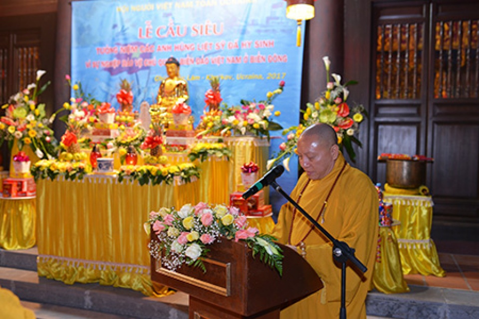 cong dong nguoi viet tai ukraine tri an cac liet si