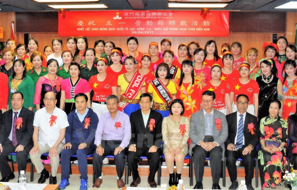 nguoi viet tai macau ky niem 42 nam ngay thong nhat dat nuoc