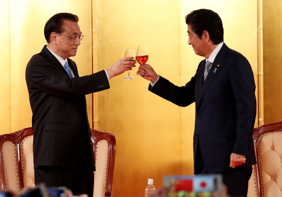 khi trung nhat lam lanh