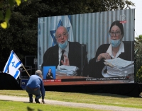 lanh dao dang xanh trang benny gantz tu chuc chu tich quoc hoi israel