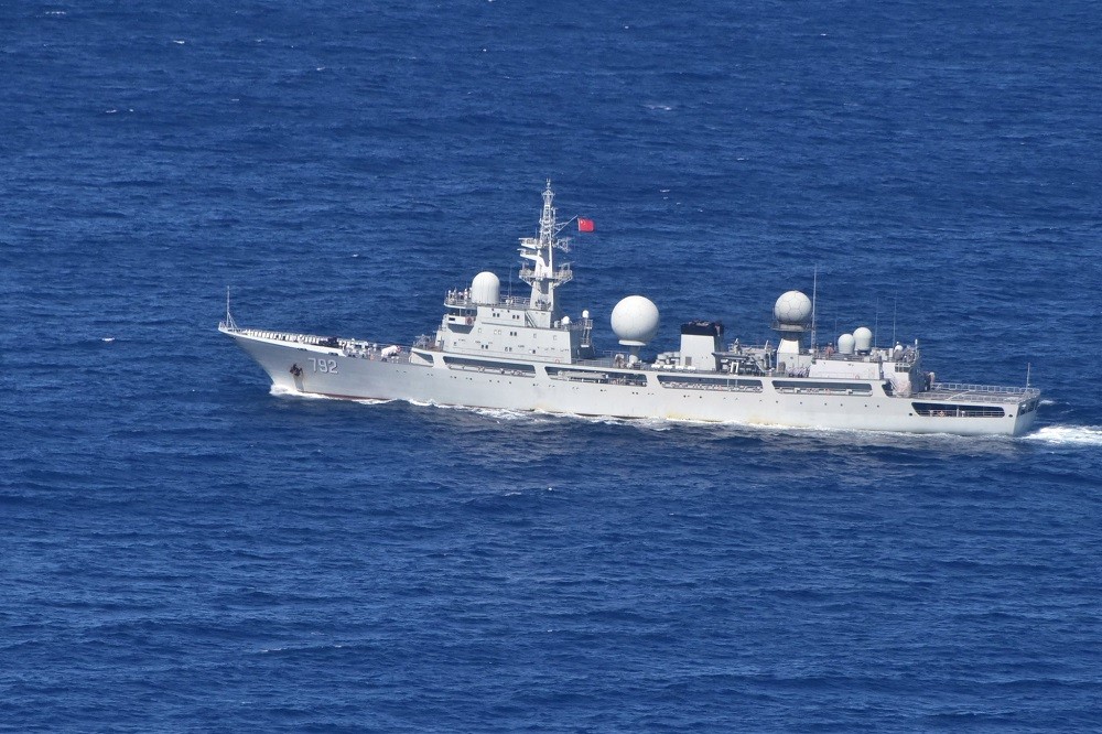 (05.14) Australia đã phát hiện tàu do thám của Trung Quốc Type-815 ở ngoài khơi bờ biển phía Tây. (Nguồn: Twitter)