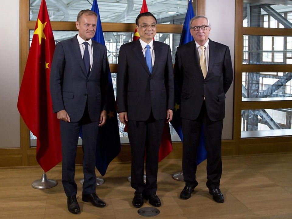 eu trung quoc thao luan ve chong bien doi khi hau