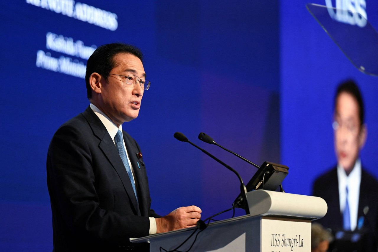 (06.11) Thủ tướng Nhật Bản Kishida Fumio phát biểu tại Đối thoại Shangri-La ngày 10/6. (Nguồn: Reuters)