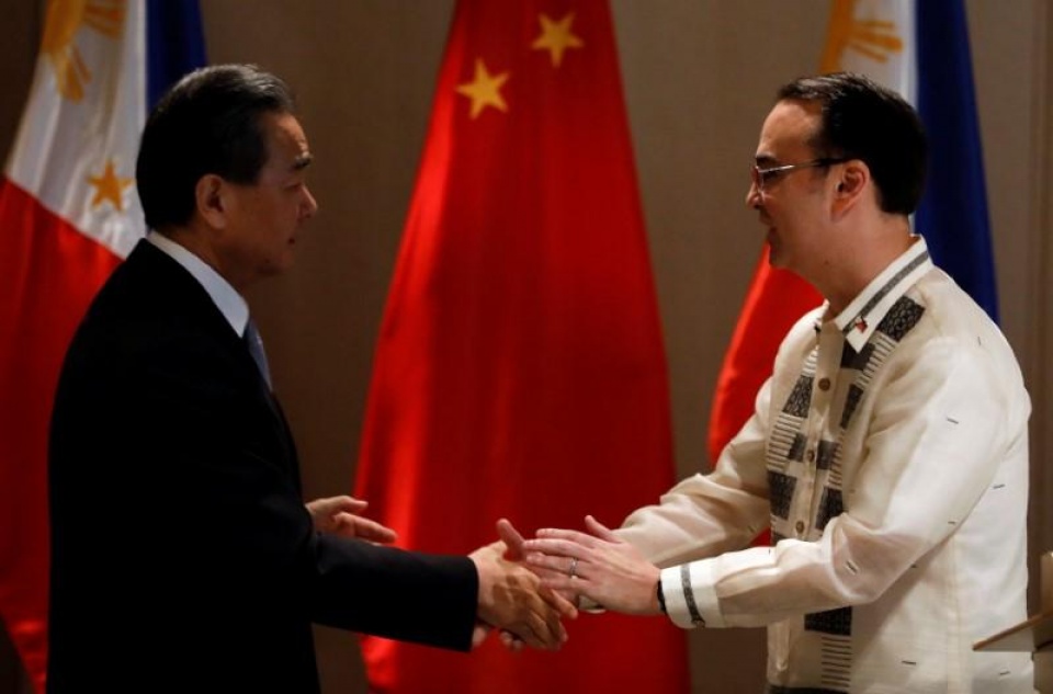 ngoai truong trung quoc tham philippines