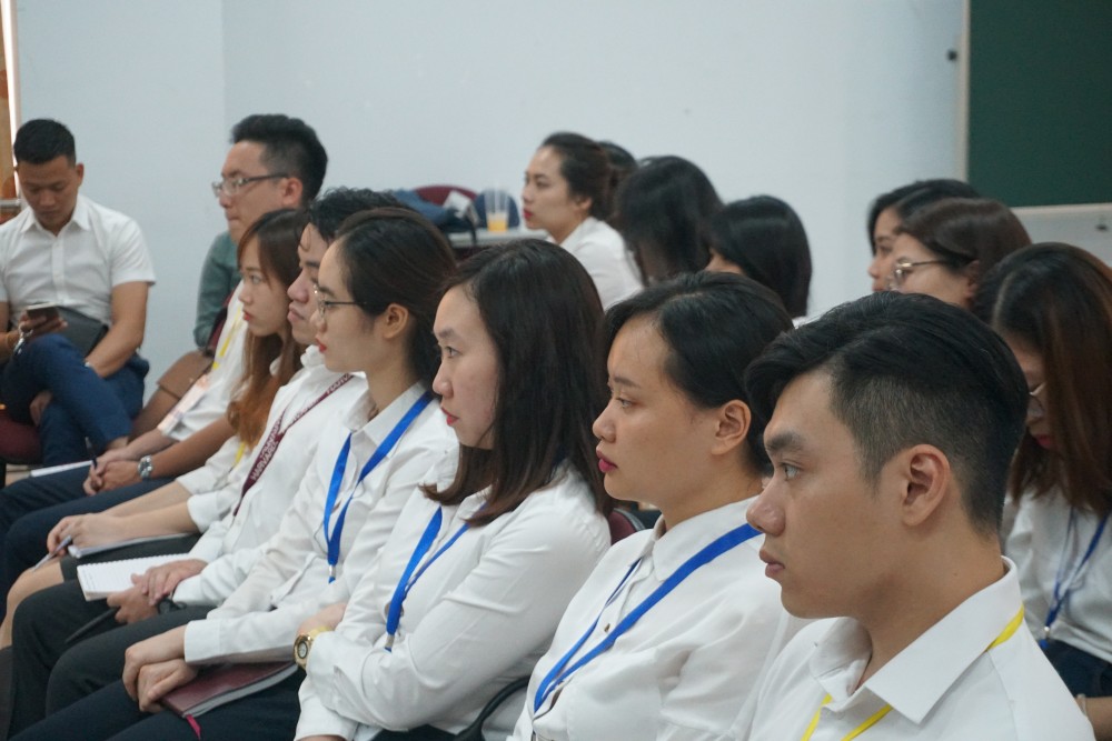 toa dam dai su ngoai giao su menh va tam huyet