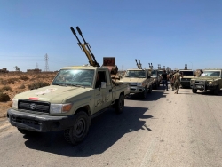 Libya: GNA áp sát, LNA củng cố phòng tuyến Sirte