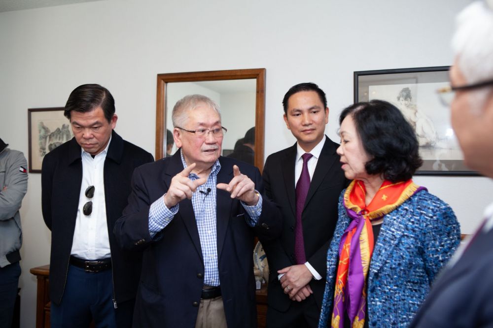 hanh dien la nguoi viet