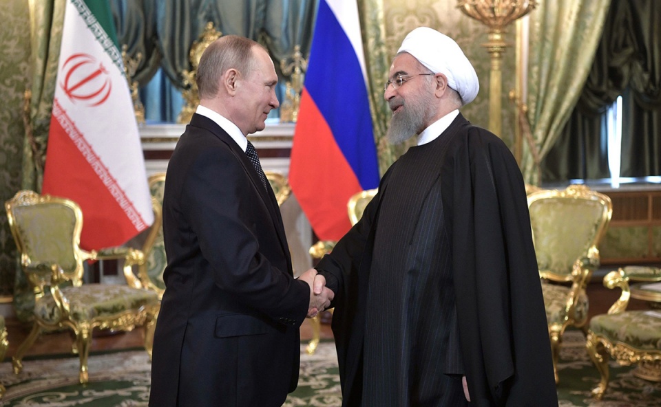 nga va iran thao luan tang cuong hop tac