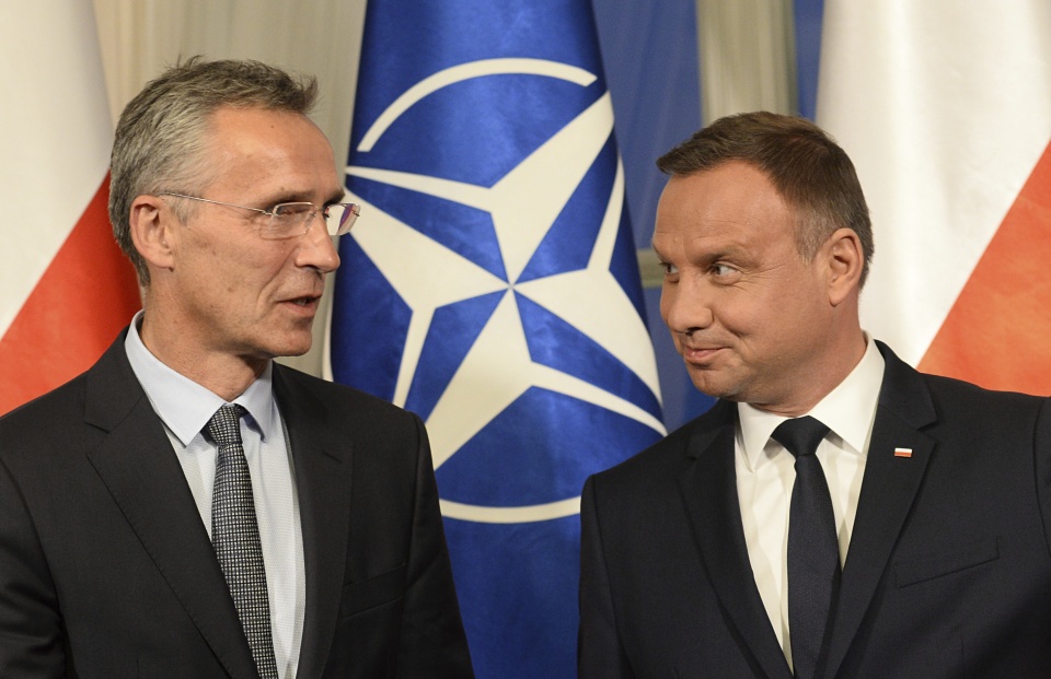 Tổng Thư ký NATO thảo luận vấn đề an ninh với Tổng thống Ba Lan tong thu ky nato thao luan van de an ninh voi tong thong ba lan