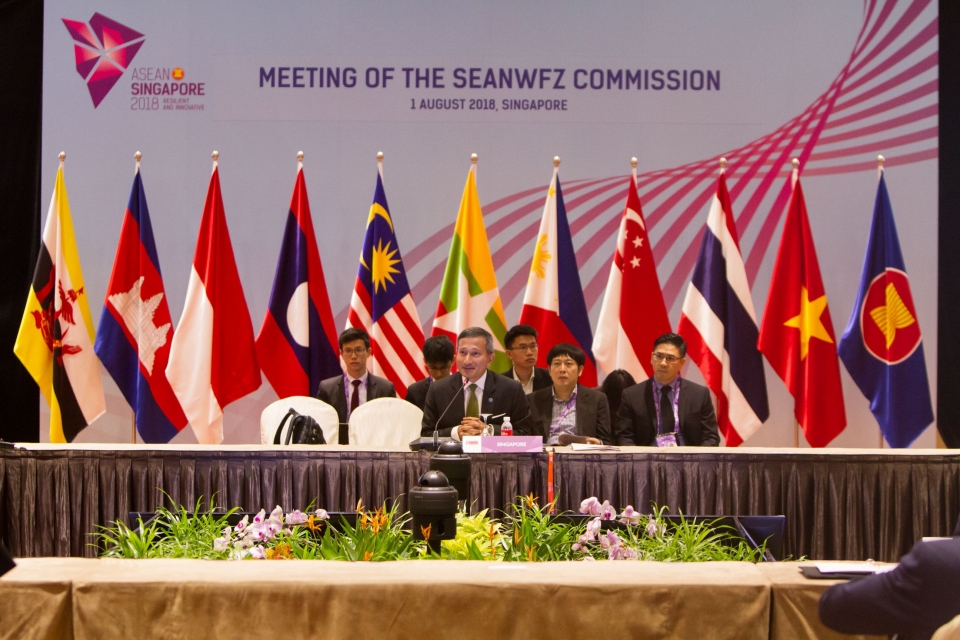 ASEAN cam kết chống phổ biến vũ khí hạt nhân asean cam ket chong pho bien vu khi hat nhan