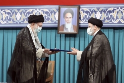 Thách thức kinh tế, thỏa thuận hạt nhân chờ tân Tổng thống Iran