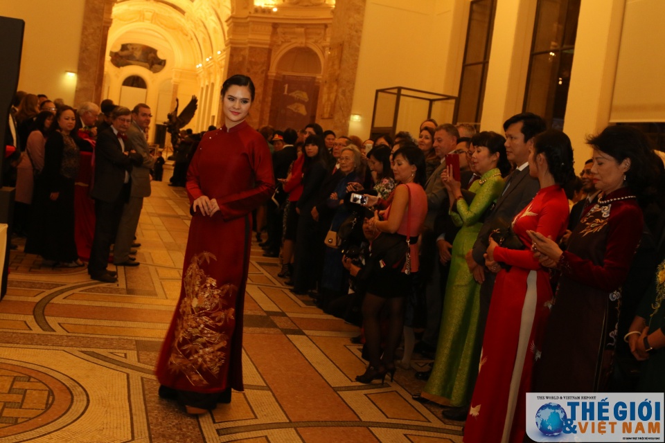 quan he viet phap se co buoc phat trien quan trong trong nam 2018