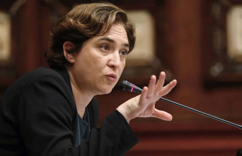 Thị trưởng Barcelona kêu gọi EU giúp hòa giải vấn đề Catalonia