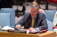 thu tuong iraq cam ket bao ve nguoi kurd