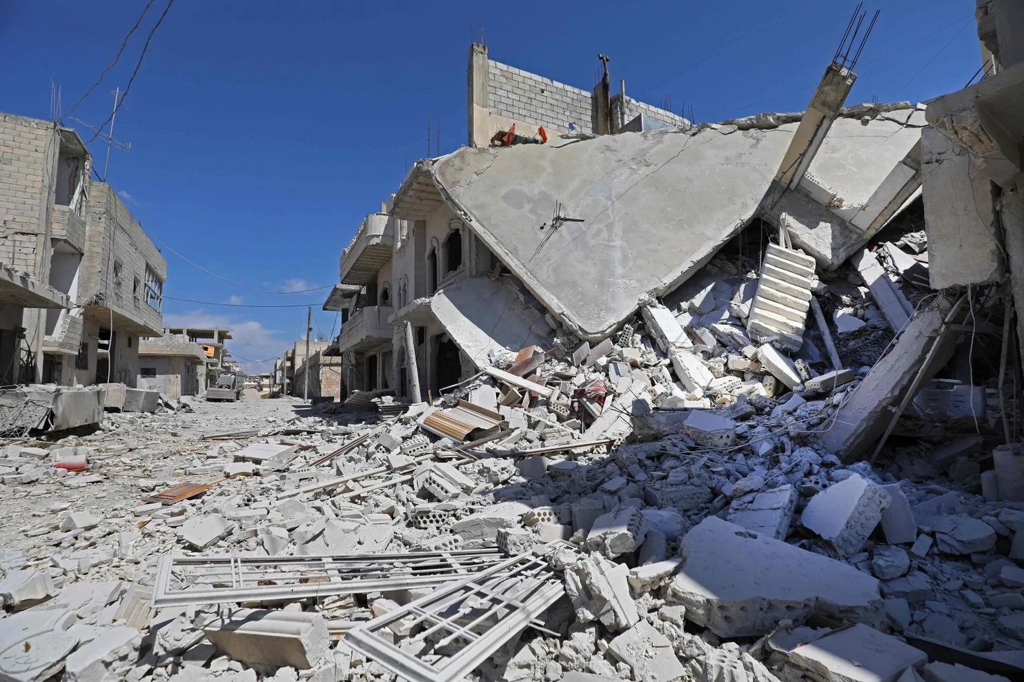 thuong dinh tay ba nga iran tho nhi ky syria va xa hon the nua