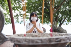 Kỳ III: Tự do tín ngưỡng - Cúng ‘cô hồn’ thời ‘Cô Vy’