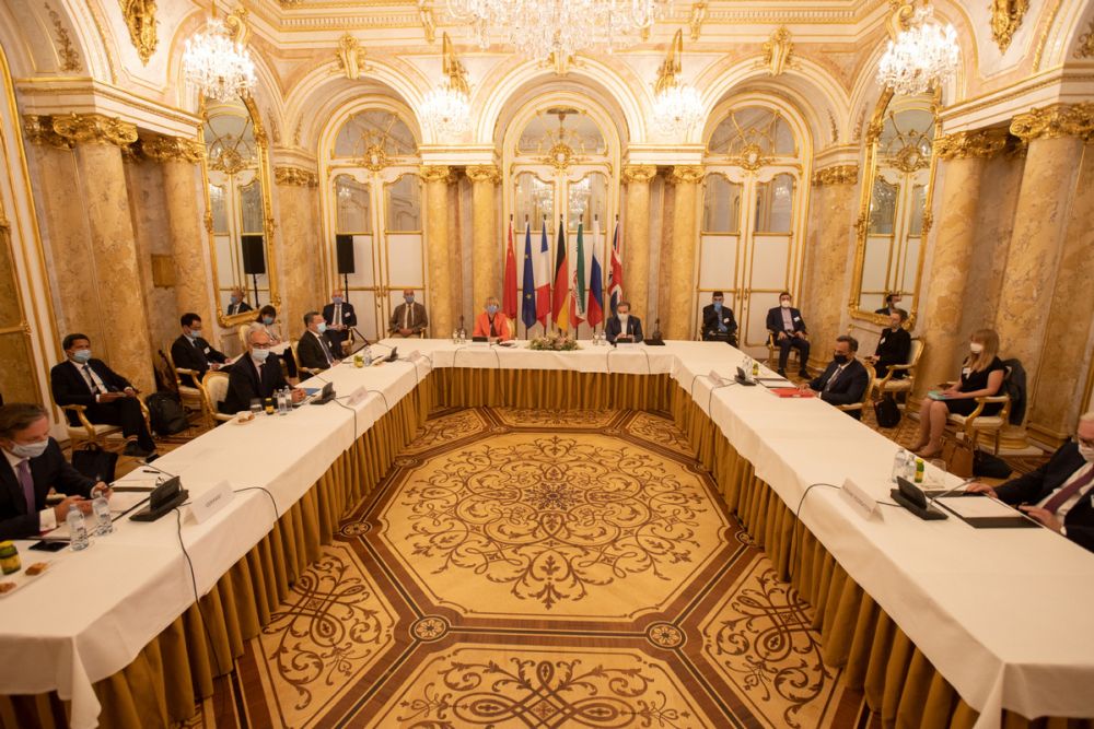 2046-92-toan-cynh-cuyc-hyp-ngay-29-giya-yyi-diyn-cac-nyyc-con-lyi-trong-p51-nguyn-reuters